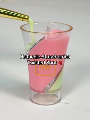 Au Vodka Pistachio Strawberry Twisted Shot 🍓🤤 #auvodka #auvodkauk #shotsshotsshots #vodkashots #cocktails 