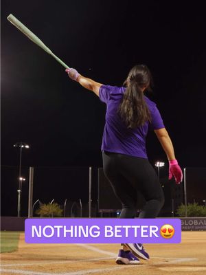 Nothing better than a homer under the lights😍  #softball #fastpitch #gcu #homerun 