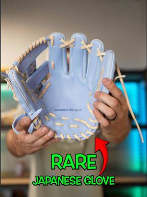 The blue in this glove is beautiful! 