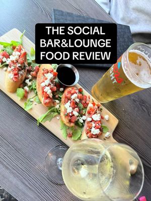 The Social Bar&Lounge food review, located in Pickering, Ontario 📍#fyp #foodreview #durhameats #foodtiktok #torontofood 