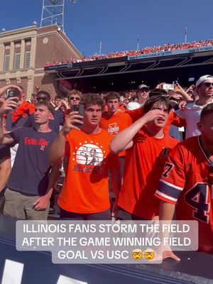 WHAT AN ENDING!!! #cfb #illinois #usc 