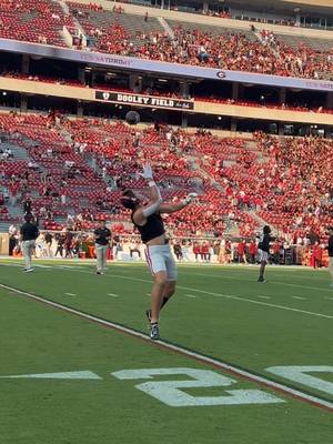 WARM UPS 🔥 #GoDawgs #uga #georgiafootball #pregame #cfb 