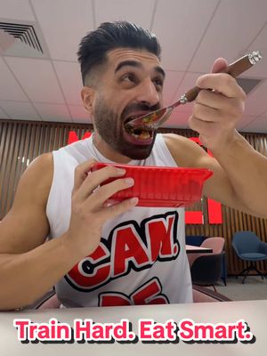 Every challenge needs fuel 💪🍴 Sure, I’m known for smashing records at the table, but the real challenge comes in the off-season… when it’s about discipline, recovery and eating smart. That’s why I choose @My Muscle Chef . Their high-protein meals and snacks slot straight into my routine, whether it’s post-gym recovery or powering through a busy week. Strength doesn’t just start in the squat rack, it starts with how you fuel 🔥 Train hard. Eat smart. Stay ready & Hungry.  #MyMuscleChef #trainhardeatsmart #everybodyeverygoal #highprotein #mealprep 