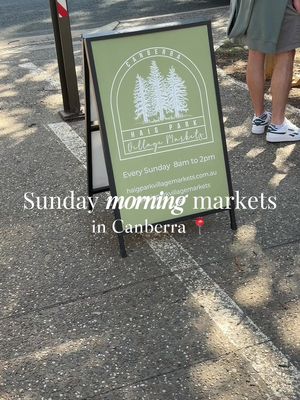 If you’re in Canberra in a Sunday, the Haig Park Markets are the perfect stop! Delicious snacks, fresh produce and unique handmade goods. And now the weather is warming up, its even better 🥰 Plus irs dog friendly!!  #canberra #canberramarkets #sundaymarket #market 