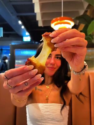 Say hello to La Fiesta - Leeds’ all you can eat Spanish tapas spot 🇪🇸🍷 Think endless small plates, a stacked salad bar and yes… an unlimited churro chocolate fountain (dreams really do come true) 🍫✨ It’s the perfect mix of fiesta vibes and foodie heaven, this is one you do not want to miss.  📍 Merrion Centre, 7 Merrion Way #leedsbucketlist #lafiesta #tapas #allyoucaneat #leedsfoodie gifted