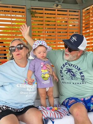 #ad We thought we would live it up while on @carnival’s #CelebrationKey 🏝️ Turns out what we really needed was some shut-eye 😴 Meanwhile, Mimi and Pops are living it up with the baby 🍼 #CarnivalCruise 