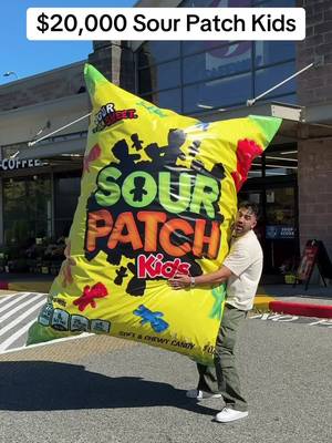 Making the world’s most expensive bag of Sour Patch Kids 🤯 #sourpatchkids @Sour Patch Kids 