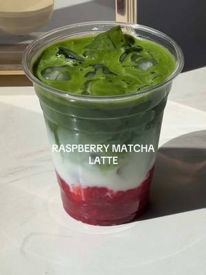 raspberry matcha latte ❣️🍵 recipe: 〰️1/4cup mashed raspberries + 1tsp agave 〰️ice 〰️1/2cup milk  〰️2tsp matcha + 50ml warm water #homecafe #matchalatte #raspberrymatcha  #drinkrecipe 