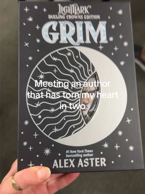 Isla doesn’t deserve him at this point 👀👀👀 (and I do…I deserve him 😝) @Alex Aster  #alexaster #lightlark #BookTok #oro #grim 