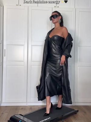 It’s giving BLACK CAT energy. 🖤🐈‍⬛ 🔎 Bossa Nova Ruffle Mini Dress – Black 🔎 Alice Satin Trench Coat And Short Set – Black 🔎 Fall Leaves Faux Leather Midi Dress – Black 🔎 Late Night Drives Faux Leather Coat – Black #BlackCat #FallFits #FashionNova #AllBlack