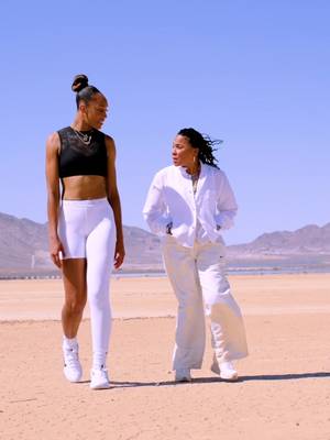 ✨ A little BTS magic ✨ with legends #dawnstaley & #ajawilson. Our first-ever Icons of Coaching issue is here (!!) and these two are gracing the cover in style. 🏆 Hit the link in bio to read into their story, and grab your copy on stands 10/14. 