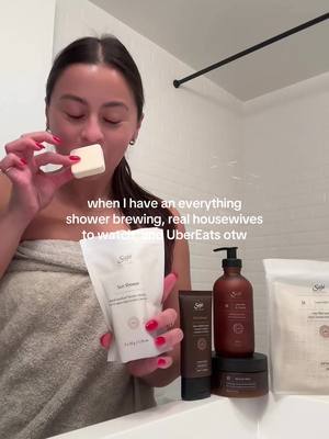 my dream date… cute 🚿  #everythingshower #selfcareroutine #NightIn #cozyhome #showeressentials 