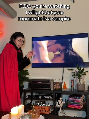 Volkslana loved the twilight movies.. I think? 🧛🏽‍♀️  #twilight #halloween #skit 