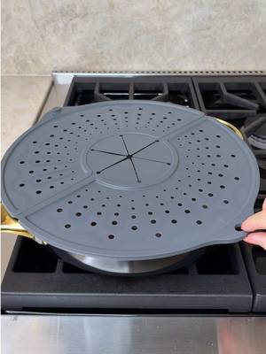 🔗In Bio! Keep Your Kitchen Clean With This Splatter Screen 🙌🩶#amazonhome #amazonkitchen #cleankitchen #messfreecooking #kitchengadget 