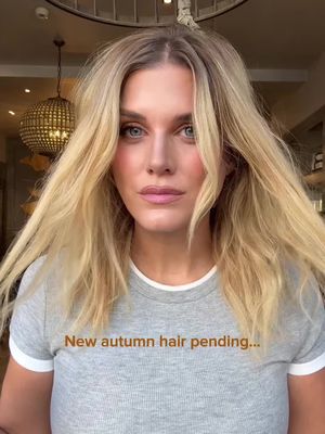 Oops, I did it again. You told me to go more copper so I listened, what do you think? 💁🏼‍♀️🍑 Since making my hair patchy with the toner I went back to see my girl Zoe and we decided to add some tapes. We were about to go back peach and then both looked at each and said: shall we just go for it?  It feels like so much more of a LEWK this way and whilst I might not keep it forever (or maybe this will become my new personality?) - I feel like a bad ass Superhero. 🦸‍♀️ What would my superhero name and power be? Fighting for equality? Taking down misogynists? 🤪  Zoe created the colour mixing about 5000 different colours from @davines_uk (Bronze, Ruby, 8,33 and 8,44 - she’s a wizard).  📍Taylor Taylor London, Portobello Road.  I love being blonde and it’s definitely my identity but I felt so blonde blind and bored so this feels like a nice autumnal change. I’ve been talking about getting copper hair for so long and not been brave enough, so here we are being brave. It’s just hair after all. Thank you all so much for the nudge to go for it. 🥰🙏 #fyp #hairtransformation #transition 