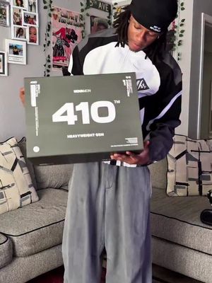 Reviews are in, the 410 collection is a combination of soft and durable you won't find anywhere else 🔥 - 410 Oversized Crewneck - 410 Baggy Shorts - 410 Baggy Sweatpants