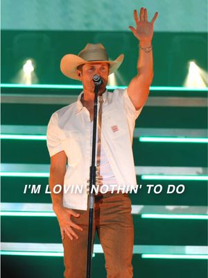 Ridin’ Roads | Bloomsburg, PA | 09.20.25 #dustinlynch #countrymusic #livemusic 