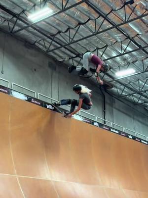 Unda ova with cutie @Jada Ward 😜😜😜💓💓💓😘😘😘#viral #fyppp #Skateboarding #skatergirls 