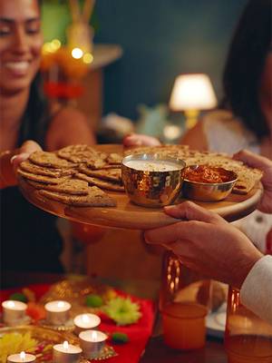 The food’s great, but the real magic of Diwali? It’s all about family 🧡✨ What’s your favourite Diwali tradition?  #Diwali #Sainsburys