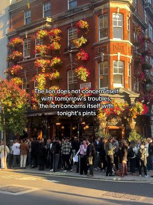 Hymn for the weekend  #pints #beer #pubculture #pub #fyp 