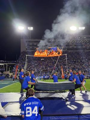 add this to the list of things I make look easy #BYU #CollegeFootball #stunt 