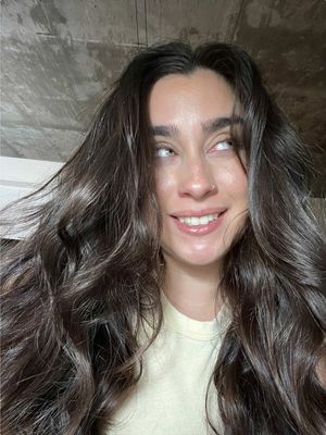 This is long and at the end I said give myself pieces of you but I promise I meant the opposite—“give you pieces of myself” but anyway I wanted to speak to you guys directly about all the things I’ve seen floating around online🙏🏼🤍 I hope you feel my heart! #DWTS was such a beautiful experience for me and even though I very inarticulately expressed how upset I was in that moment that it ended sooner than I had hoped, I sincerely felt my inner light glimmering and that’s all I’m tryna chase in this crazy world at this point. Gratitude 🙏🏼 I hope you feel meee 🤍 u 