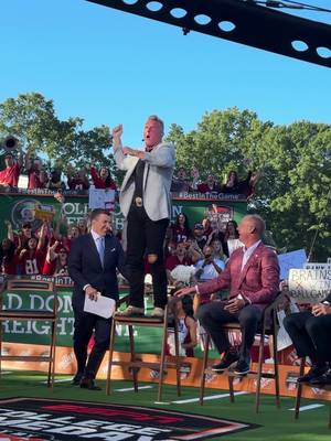 @Pat McAfee Show Clips is the ultimate hype man 🤝 #RollTide #alabama #sec #alabamafootball 
