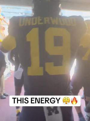 BRYCE UNDERWOOD IS LIT ENTERING THE BIG HOUSE 🔥🔥🔥 #cfb #CollegeFootball #michigan #cfp #hype 