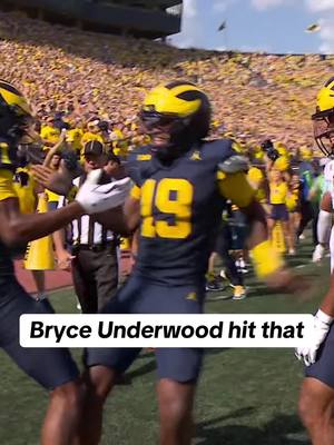 Bryce Underwood in his element #michiganfootball #bryceunderwood #CollegeFootball 
