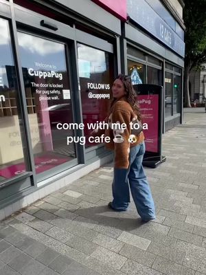 A year ago I visited @CuppaPug in Manchester, UK and it was a dream come true!! 🐶 ☕️ they also have locations in California, Vegas, Texas and London! #manchester #salford #pugcafe #dogcafe #pugtok 