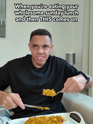 I swear it only ever comes on when I’m eating #relatable #comedyskit #skit #comedysketch 