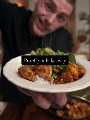 AD Fakeaway Sticky Sesame Chicken 🔥 Full recipe can be found in the @PureGymOfficial blog 💪🏼 #PureGym #HereForIt #EverybodyWelcome 
