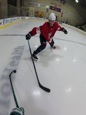 Lil pov back hander #hockey #swaggyp #pov 