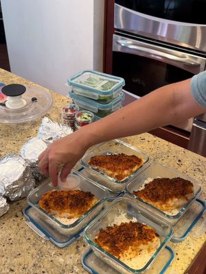 Another week of his meal prep done! 😋 doing this is such a game changer. #mealprep #husbandslunch #bluecollarlife #cookwithme #blackstonegriddle   