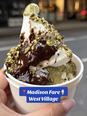 The best froyo spot in NYC is officially downtown and going to be my go to in the west village🤝🍦 📍@Madison Fare #nycfroyo #frozenyogurt #westvillage #madisonfare #nycopening 