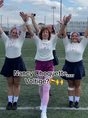 WoW,,,flyée la matante,,,hen?? 😜🤣ça me rend heureuse BOUGER,,,..qu’est-ce tu veux.,,,,,😜🤣😜🤣