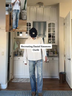 Had fun with this outfit recreation. Daniel Simmons is another person who does simple and minimalistic outfits very well, I recommend checking out his page for outfit inspiration. Let me know how we did with this one. #recreatingoutfits #stylishoutfits #mensoutfitideas 