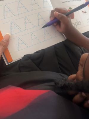 Home schooling my daughter ❤️ she’s so smart ☺️ proud mom ! 🫶🏽