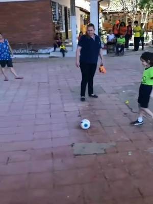The ending got us! 🤣🤖  🎥: respuestafut / X  #footballtiktok #PremierLeague #futbol #viral #Soccer 