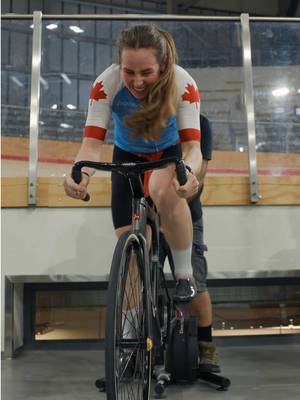 Warm up on the stationary trainer #cycling #trackcycling #fixedgear #fixie 