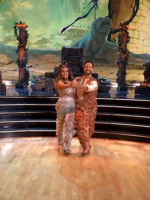 Danielle Fishel and pro Pasha Pashkov perform a Quickstep to “I Wan’na Be Like You (The Monkey Song)” by Louis Prima, Phil Harris & Bruce Reitherman from “The Jungle Book.” #DisneyNight #DWTS 