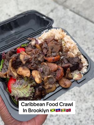 Let's highlight some amazing small businesses on a Caribbean food crawl in Brooklyn Hit List 📍bunnan bk 📍de hot pot  📍labaymarket 📍Irie Jerk 📍mrpsicecream #caribbeanfood #nyc #foodreview #trinidad #jamaicanfood #haitianfood