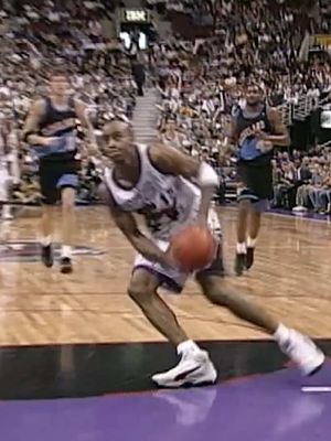 Unexpected edit ✅ #vincecarter #raptors #fyp 