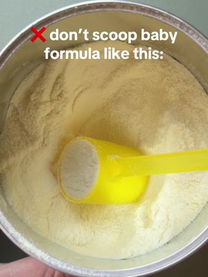 How you scoop matters!  Each scoop of Bobbie infant formula is designed with specific nutrients in mind — so you want to get enough but also not too much.  ✅ level but not compact  #formulafeeding #formulatips #firsttimemom #firsttimeparent #firsttimedad 