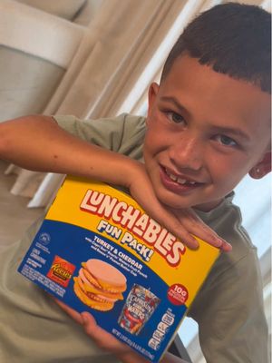 #LunchablesPartner Lunchables will always be one of our household must haves that I know my kids will always love 😋 @Lunchables #boymom #MomsofTikTok #momof2 #momlife