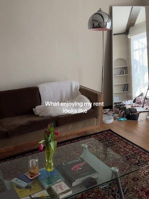 When the vision finally starts coming together! #homedecor #apartmenttherapy #interiordesign #apartmenttour 