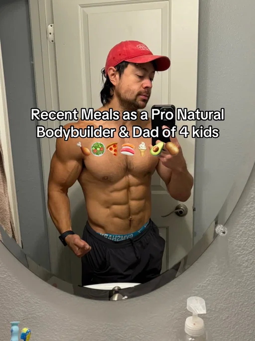 I tried to write a caption about how you could easily make healthy meals in little time, which you can, but the truth is I’ve been practically living in my kitchen every single day prepping food for my wife and kids. Here are my meals lately as a pro natural bodybuilder and dad of 4. I do tend to rotate the basics & we have eaten the same dessert every night for the past 2 years. I consume protein 4x/day. First 1-2 meals of the day are some of the same prepped meals (chili/potato), I eat a huge salad with dinner and dinners are rotated but I love making it special for my family. Salmon, steak, chili, shrimp, chicken, homemade burgers, repeat, in no certain order. Focus on the basics and find food you love to eat. #healthymeals #pronaturalbodybuilder #captionwrittenbyahuman #mywifepostedthis #iwasbusycookinga5stardinner   