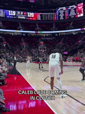 BLAZERS WIN!! BLAZERS WIN!! We’re lovin it🫵 #caleblove #NBA #trailblazers 