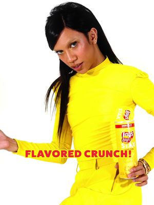 IT’S BRITNEYUUUH! In every crushed work, deserve ng Lays Crunch! Enjoyed my #flavorPackedcrunch with my whole team. I LOVE THIS FLAVORED CRUNCH! 🫶🏻 @Frito-Lay Philippines 