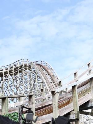 Will you be taking on the mighty Leviathan this week at #seaworldaus? 🐉🎢